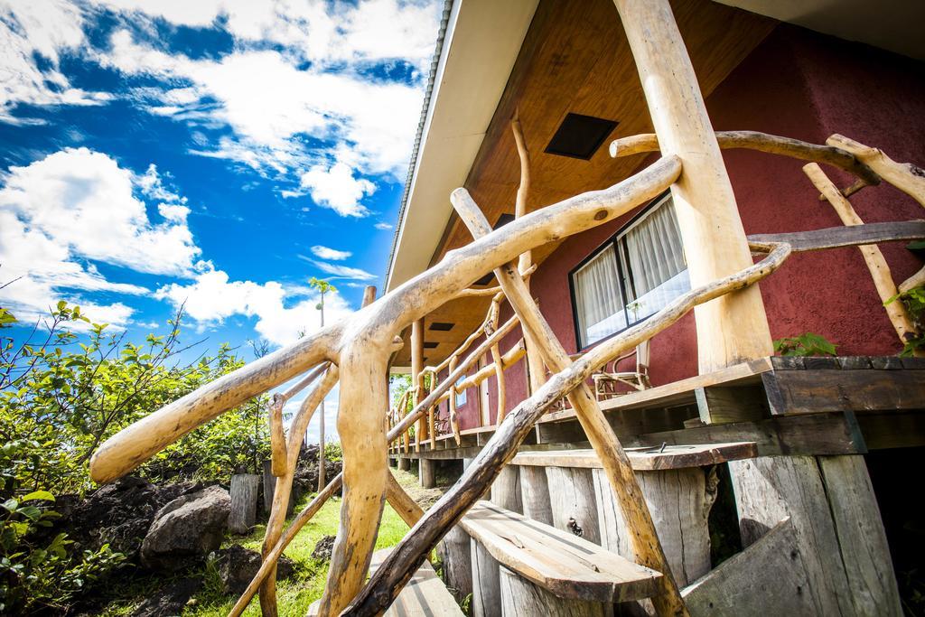 Pikera Uri Eco Lodge Hanga Roa Extérieur photo