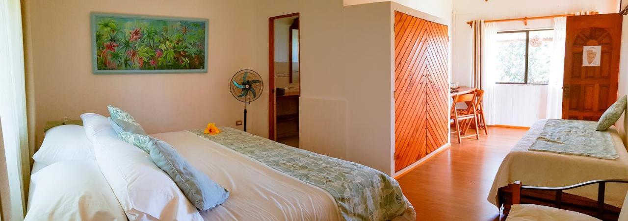 Pikera Uri Eco Lodge Hanga Roa Extérieur photo