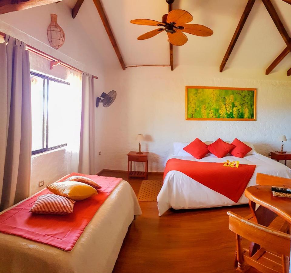 Pikera Uri Eco Lodge Hanga Roa Extérieur photo